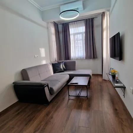 Art Deco Apartment Thessaloniki